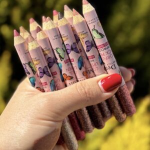 رژ مدادی گلیتری میس دمی