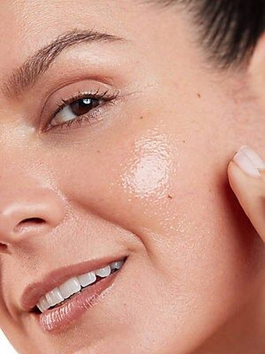 بهترین روتین آرایشی برای پوست‌های چرب، خشک و حساس