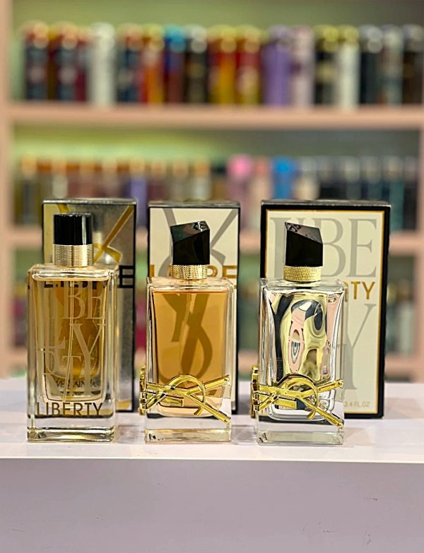 عطر بی لیبرتی Be Liberty مدل پلاتین و اینتنس با شیشه‌های متفاوت
